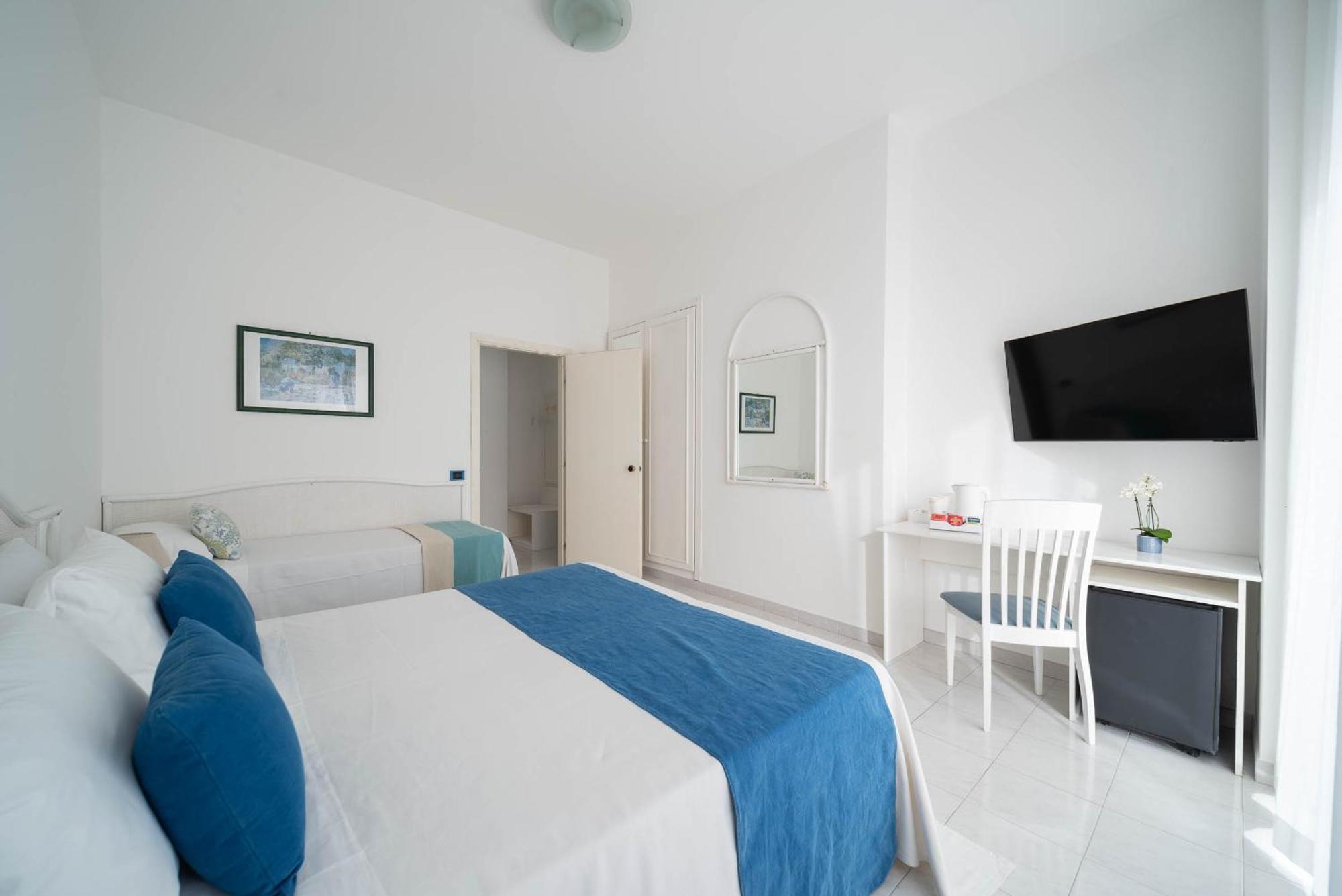 Hotel Panorama Майори Экстерьер фото