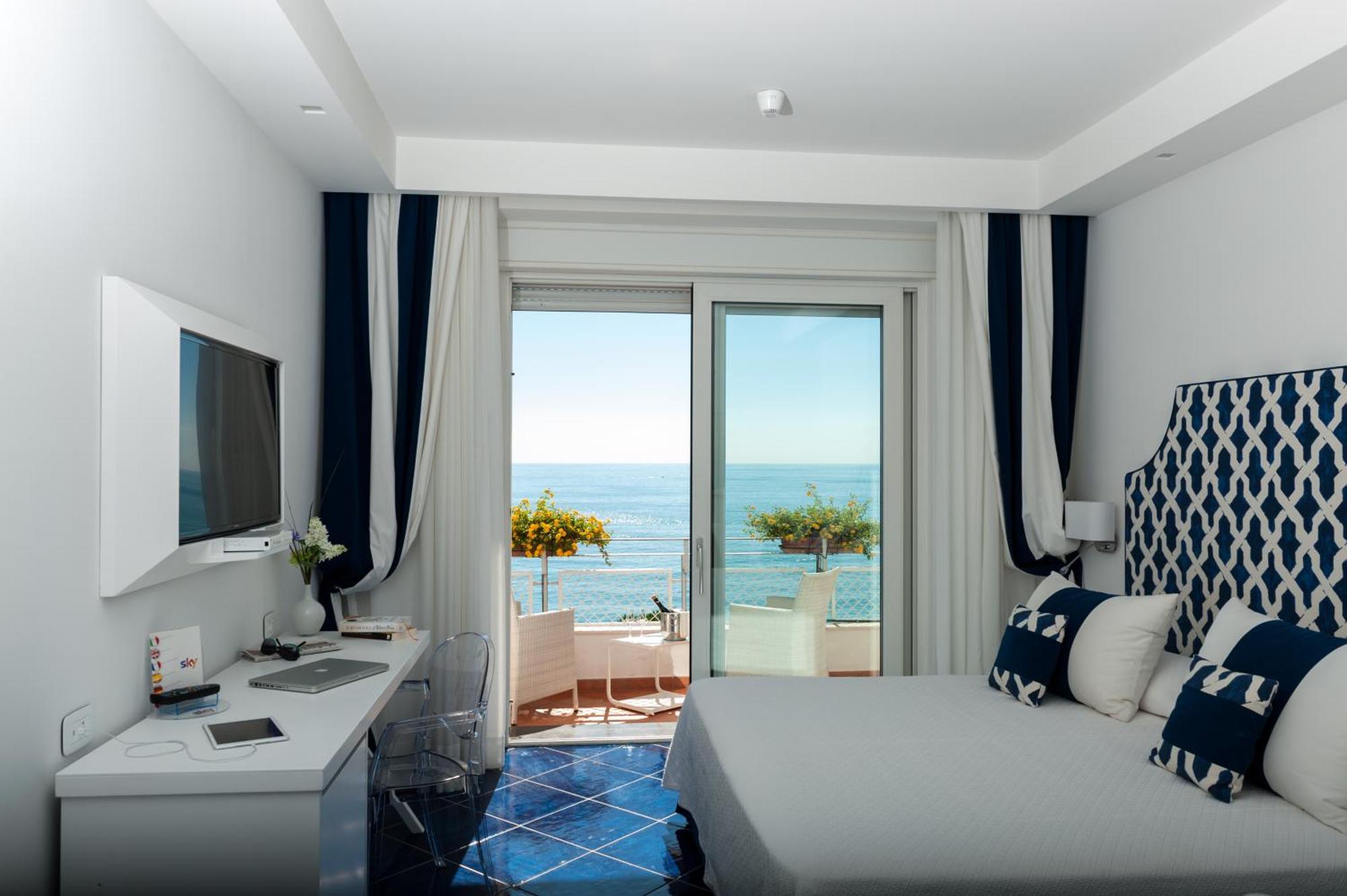 Hotel Panorama Майори Экстерьер фото