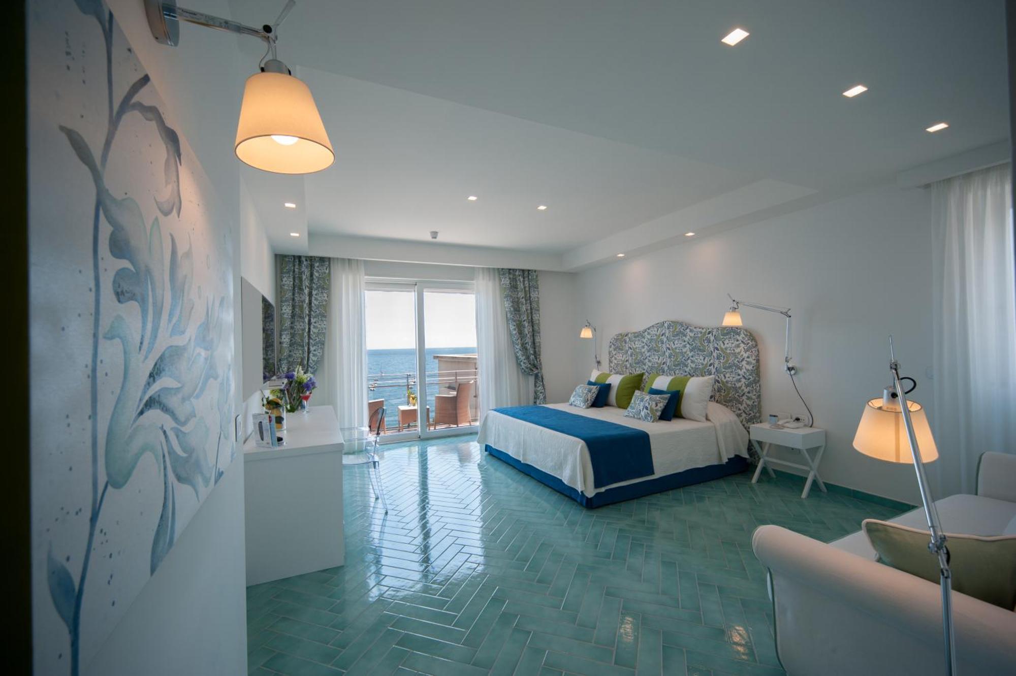 Hotel Panorama Майори Экстерьер фото