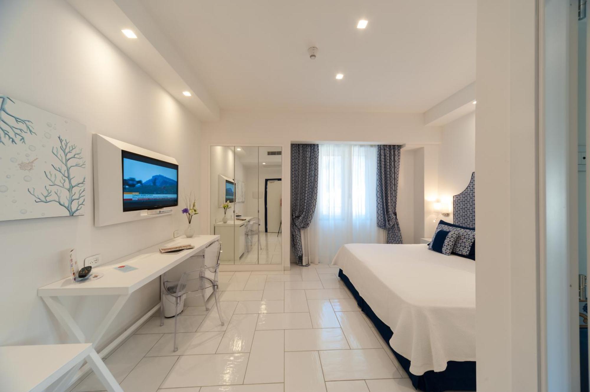 Hotel Panorama Майори Экстерьер фото